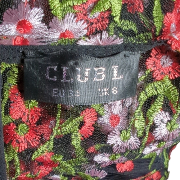 Club L  London Floral Embroidered Skater Dress Size 2 / UK 6 - Picture 3 of 10
